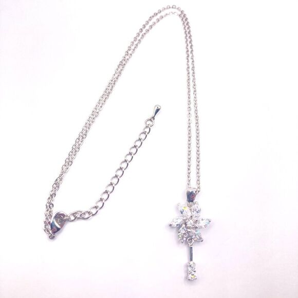Silver flower bar pendant necklace - Picture 1 of 4
